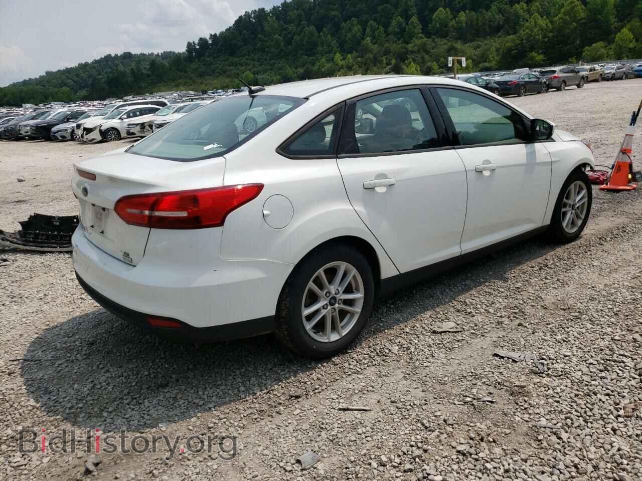2018 FORD FOCUS - VIN: 1FADP3FE5JL239700 - Фото 3