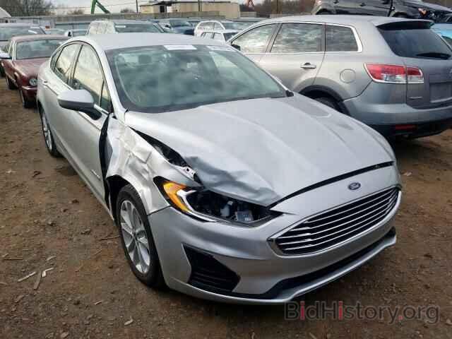 Photo 3FA6P0LU6KR204525 - FORD FUSION SE 2019