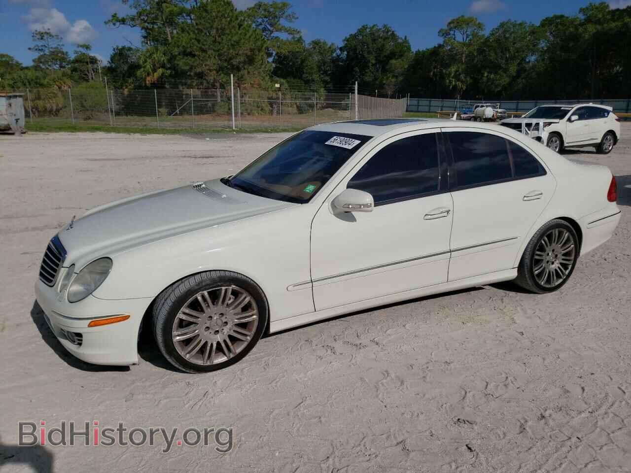 Photo WDBUF56X17B041347 - MERCEDES-BENZ E-CLASS 2007