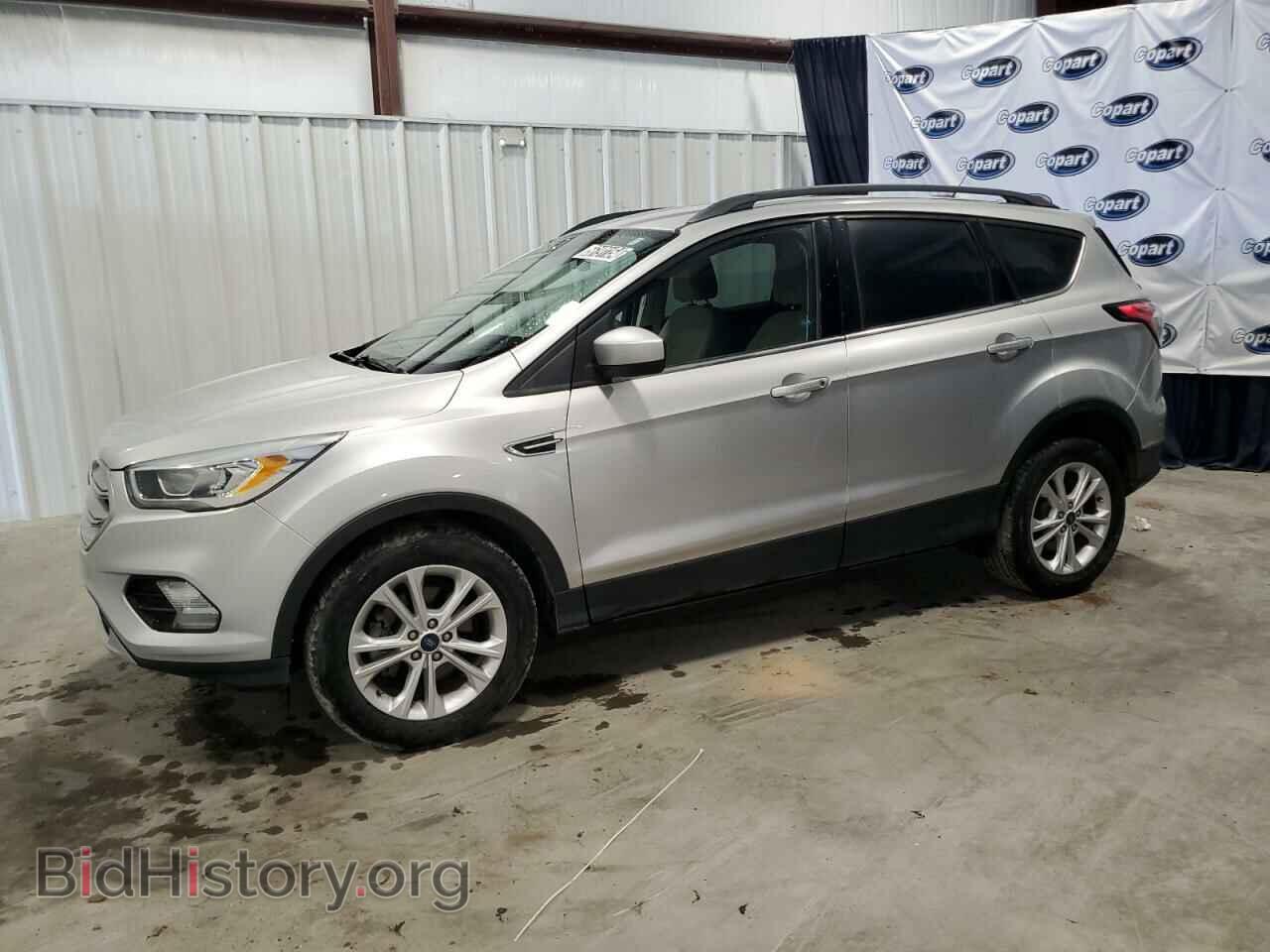 Фотография 1FMCU0GD4HUB82375 - FORD ESCAPE 2017