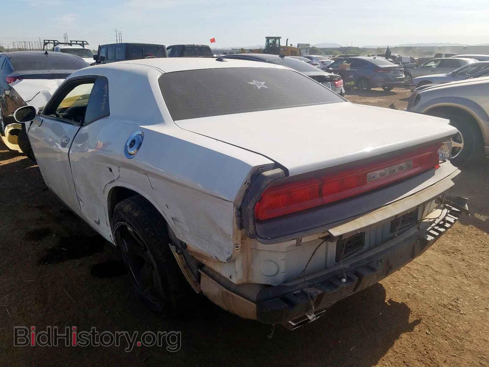 2014 DODGE CHALLENGER - VIN: 2C3CDYAG6EH239104 - Фото 3