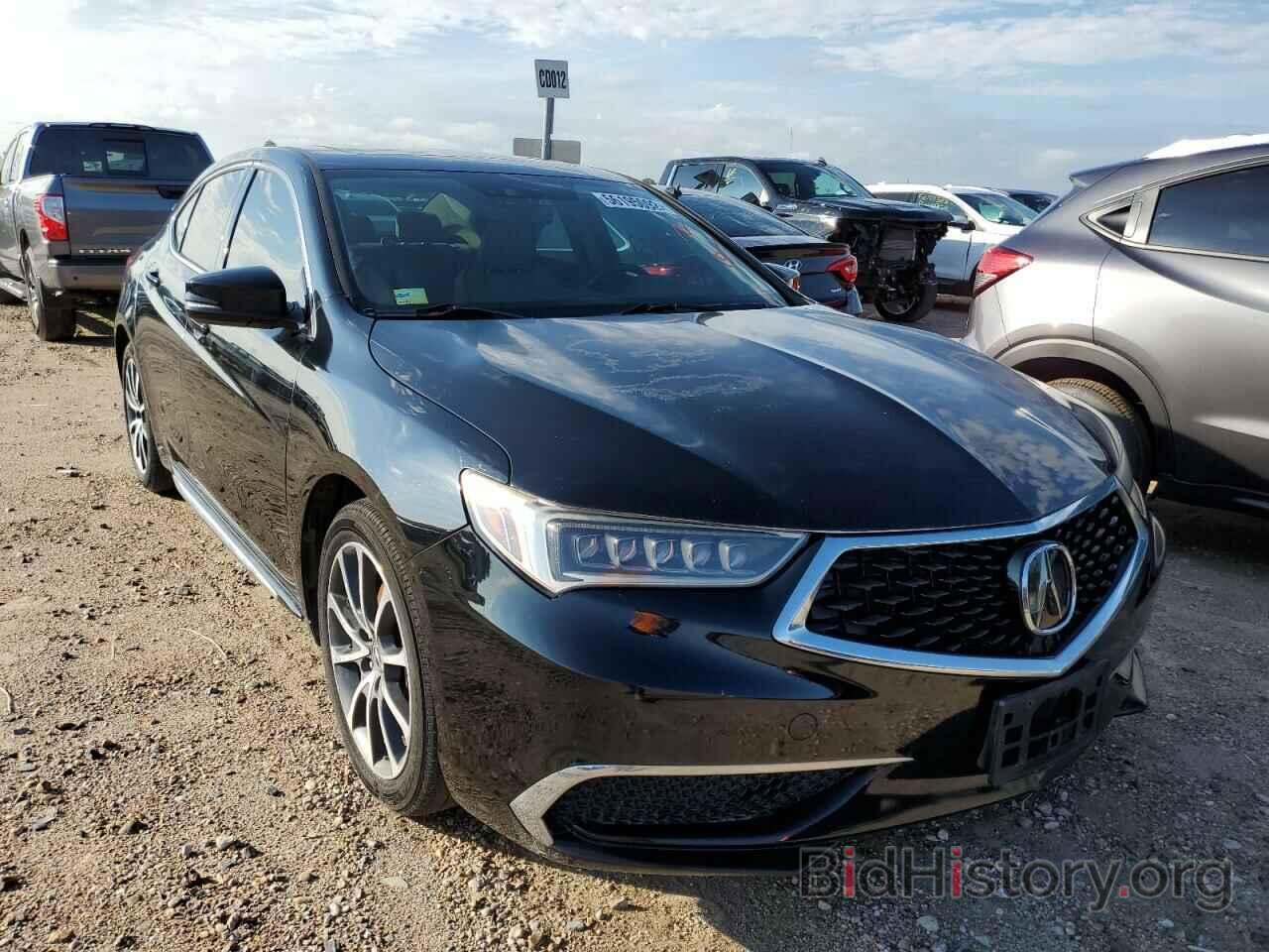 Photo 19UUB2F53JA001585 - ACURA TLX 2018