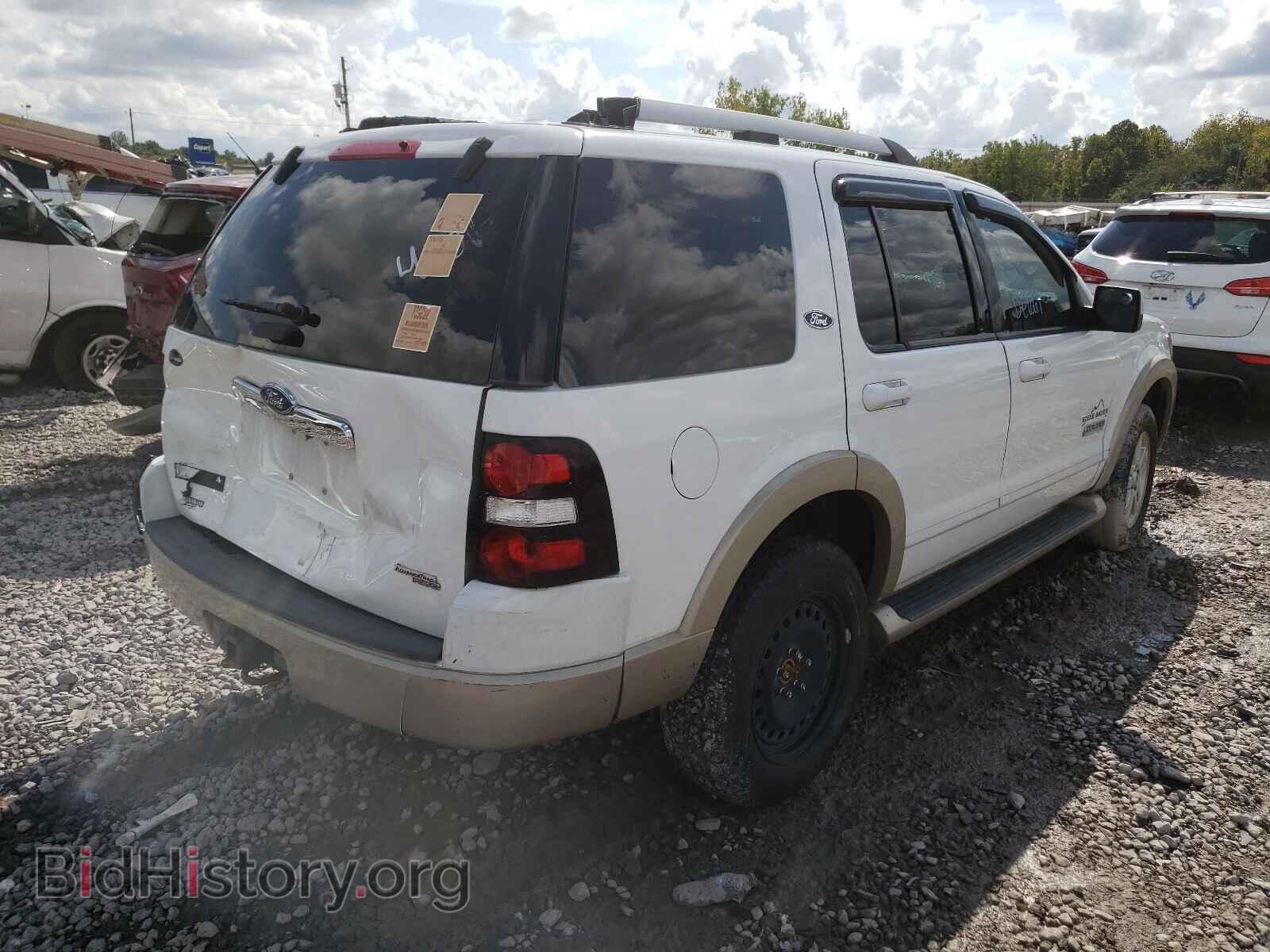 2006 FORD EXPLORER - VIN: 1FMEU64E96UA49858 - Фото 4