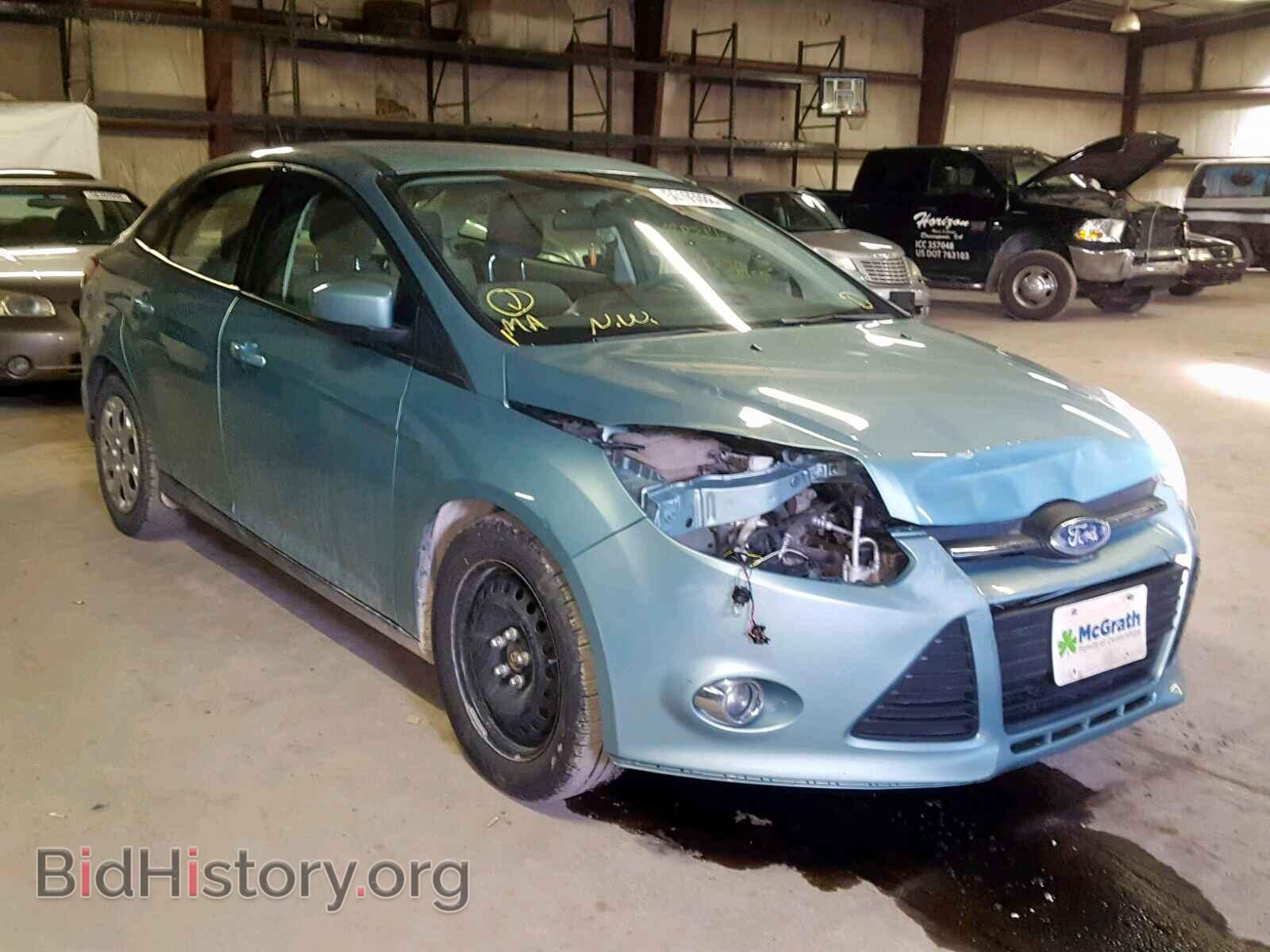 Photo 1FAHP3F22CL135241 - FORD FOCUS 2012
