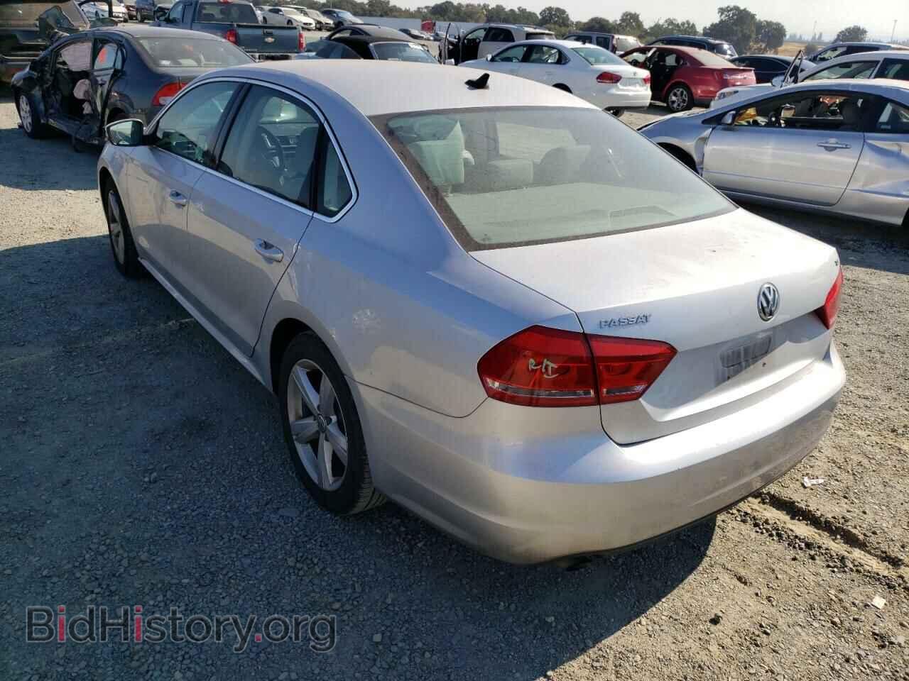 2015 VOLKSWAGEN PASSAT - VIN: 1VWAT7A32FC092035 - Фото 3