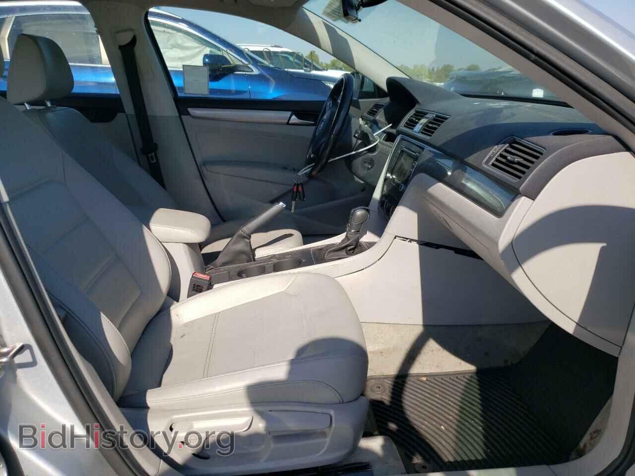 2015 VOLKSWAGEN PASSAT - VIN: 1VWAT7A32FC092035 - Фото 5