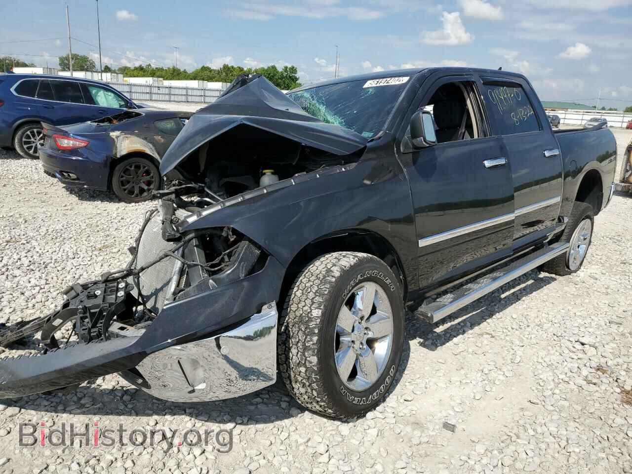 2017 RAM 1500 - VIN: 1C6RR7LT0HS853436 - Photo 2