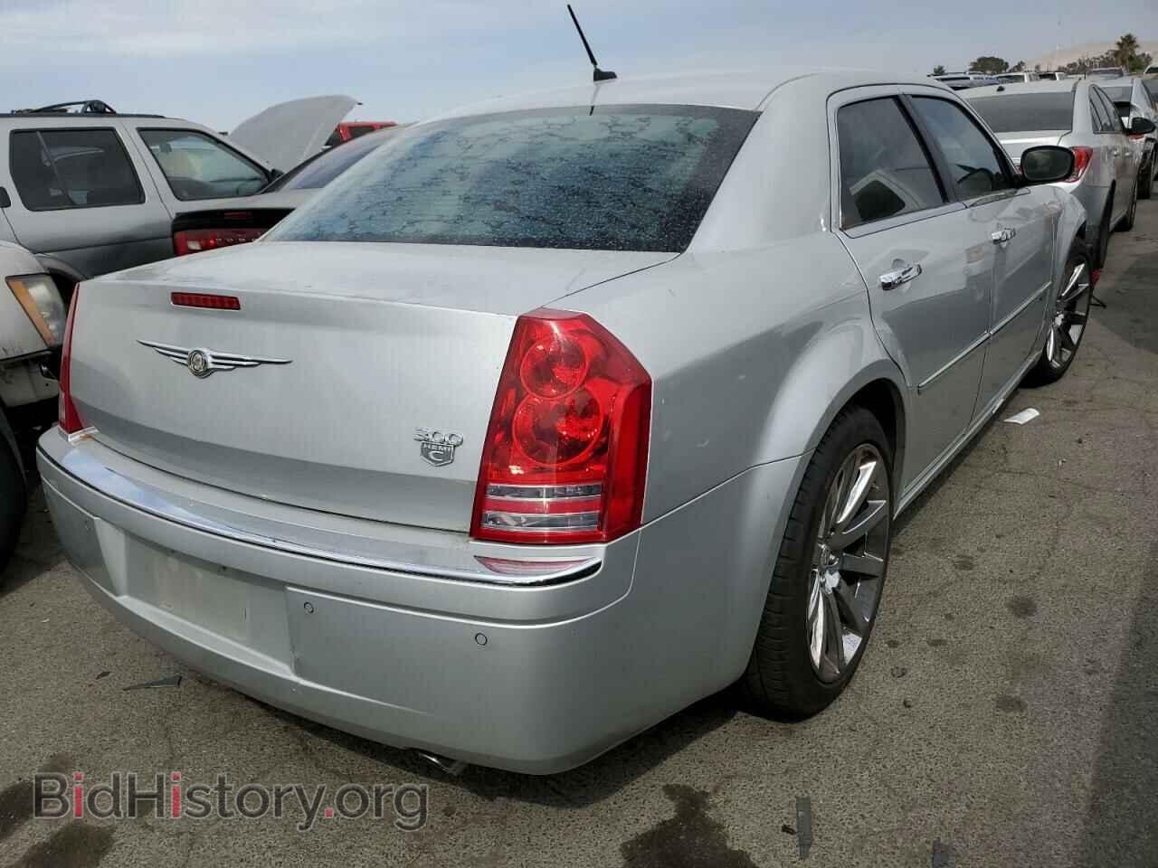 2008 CHRYSLER 300 - VIN: 2C3LA63HX8H119832 - Фото 4