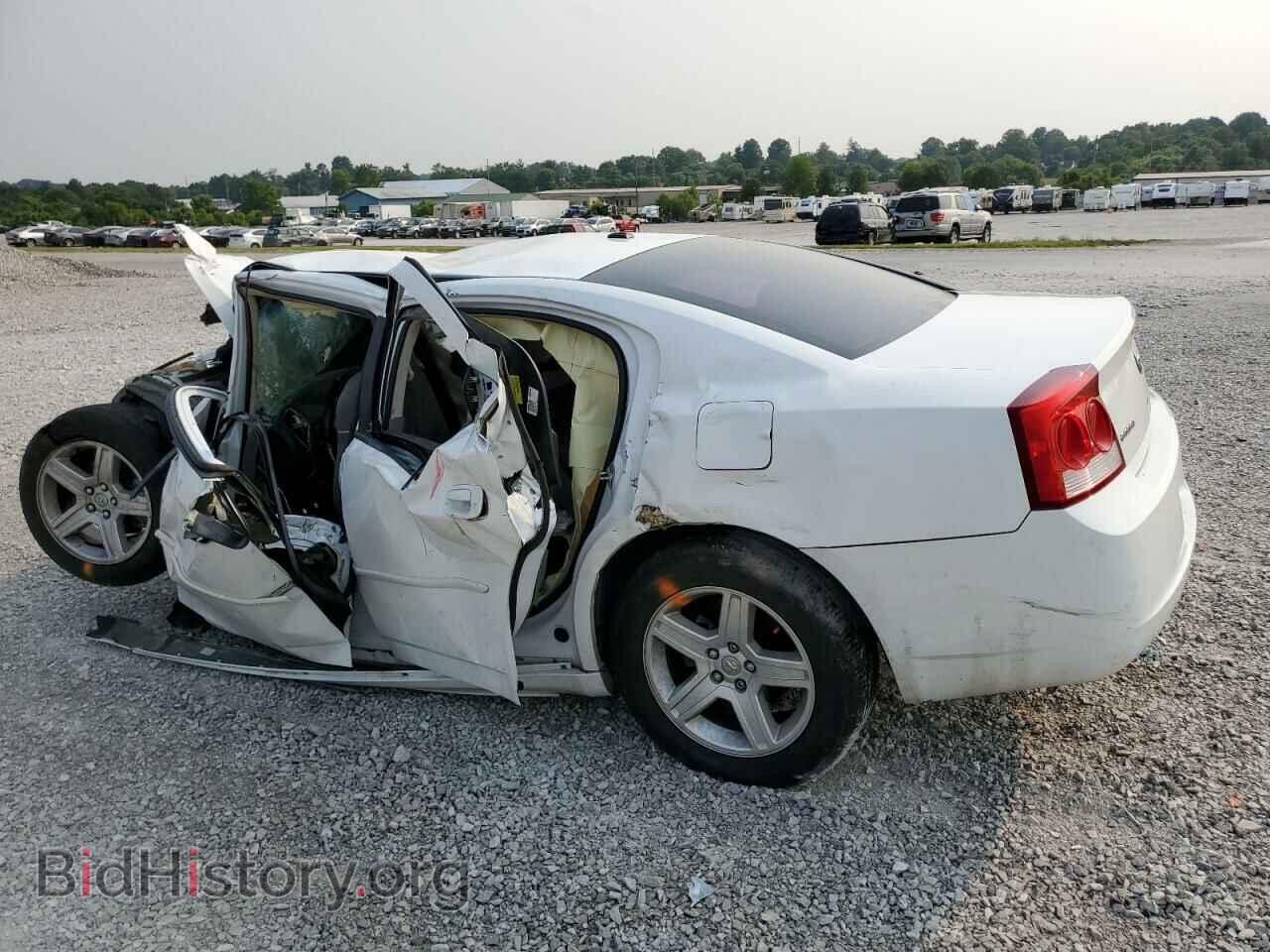 2010 DODGE CHARGER - VIN: 2B3CA3CV8AH257084 - Фото 2