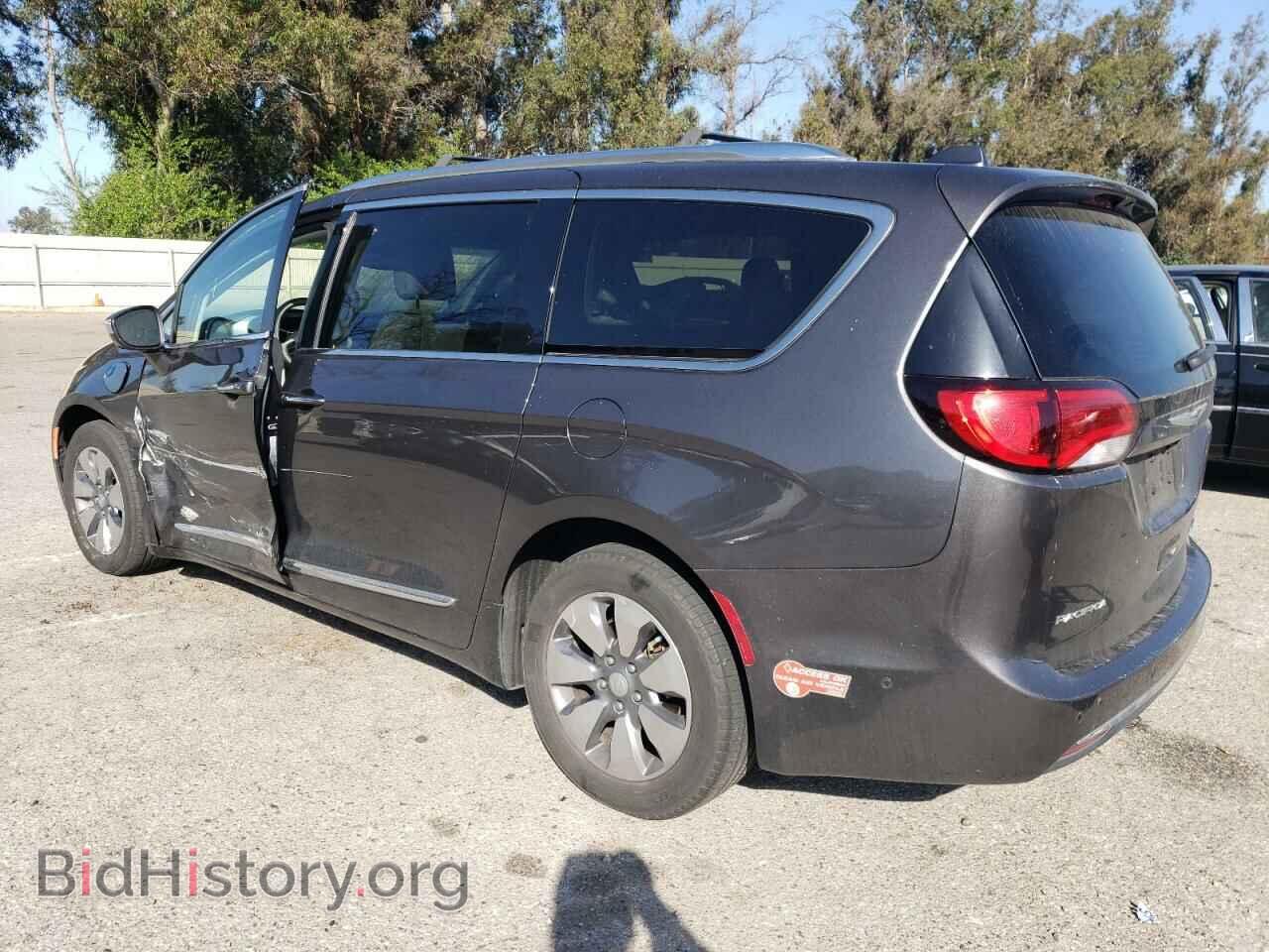 2018 CHRYSLER PACIFICA - VIN: 2C4RC1N79JR111874 - Фото 2