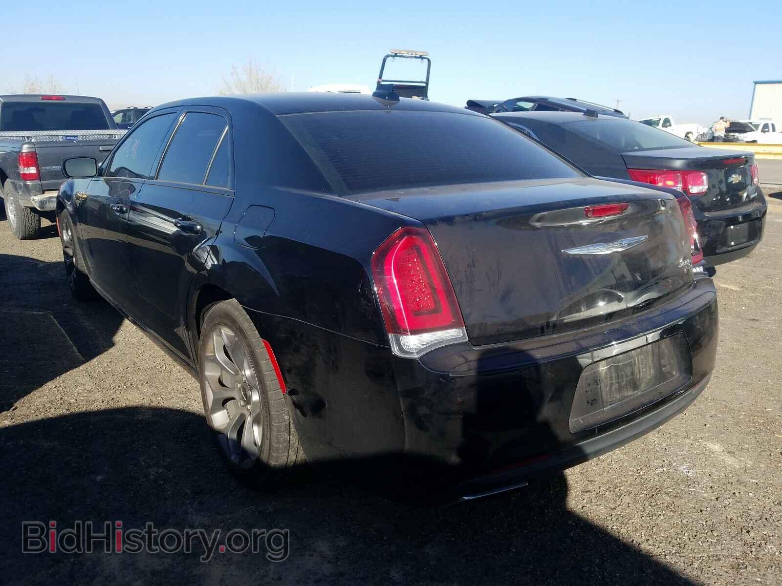 2018 CHRYSLER 300 - VIN: 2C3CCABG7JH227286 - Фото 3