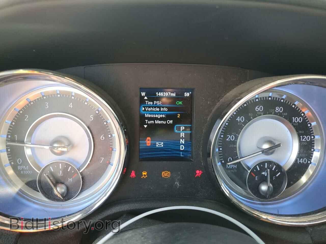 2014 CHRYSLER 300 - VIN: 2C3CCAAG5EH276090 - Фото 9