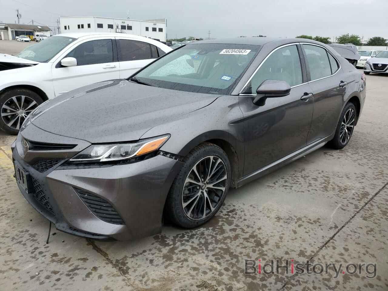 Photo 4T1B11HK3JU595479 - TOYOTA CAMRY 2018