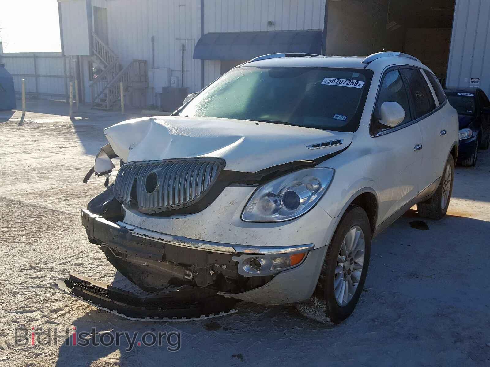 2012 BUICK ENCLAVE - VIN: 5GAKRCED7CJ162302 - Фото 2