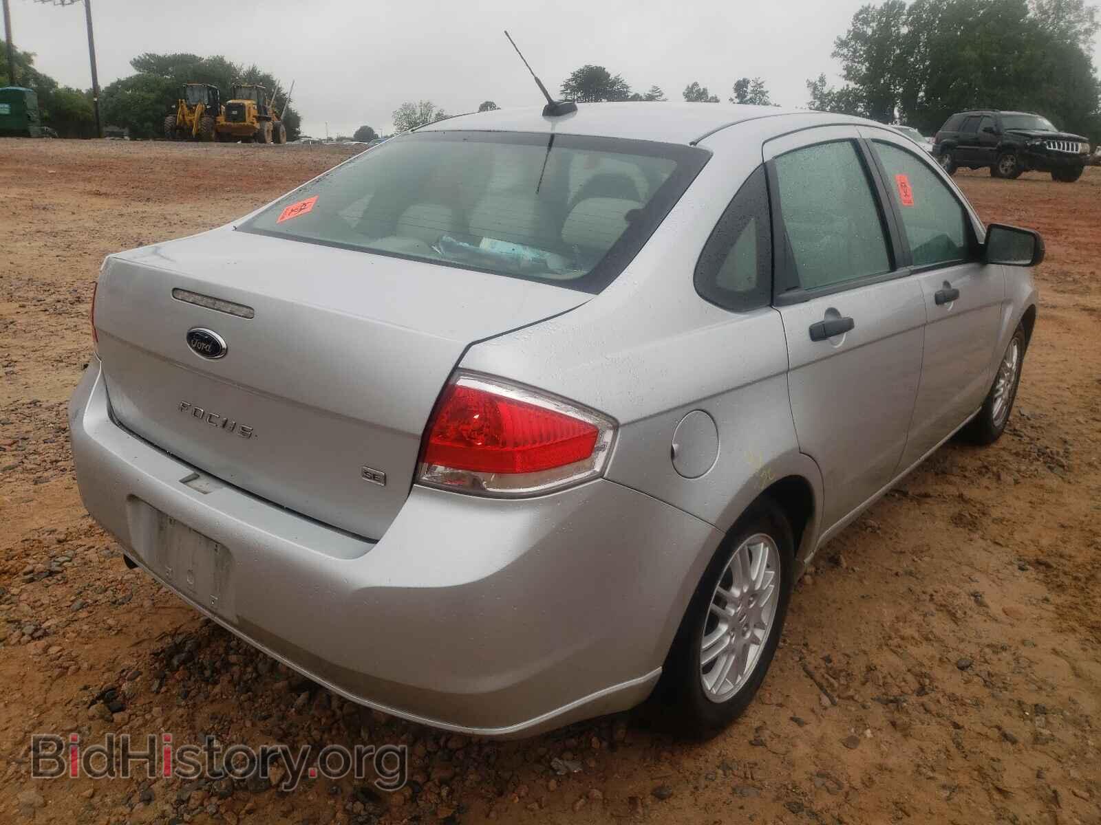 2011 FORD FOCUS - VIN: 1FAHP3FN8BW130195 - Фото 4