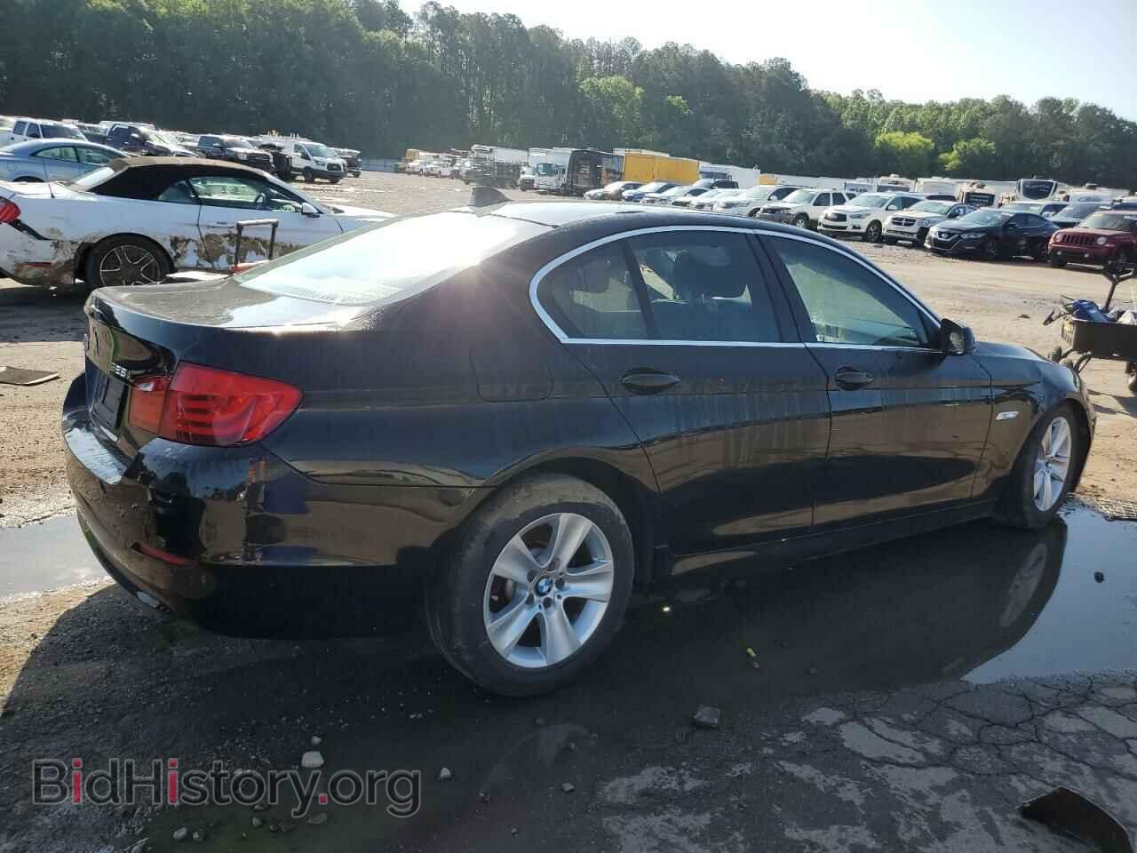 2011 BMW 5 SERIES - VIN: WBAFR1C50BC743849 - Фото 3