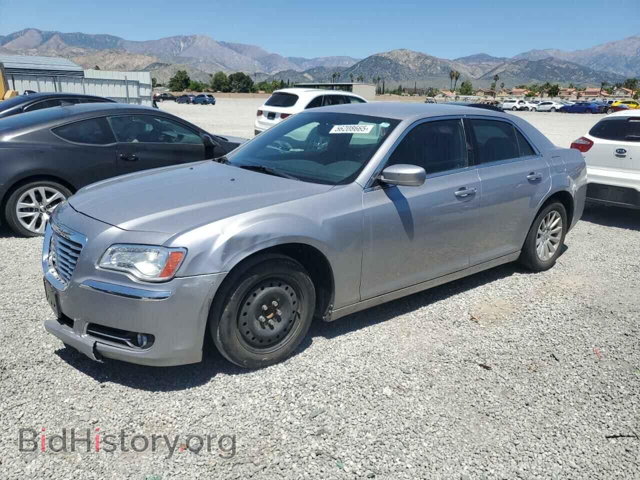 Фотография 2C3CCAAG5DH595374 - CHRYSLER 300 2013
