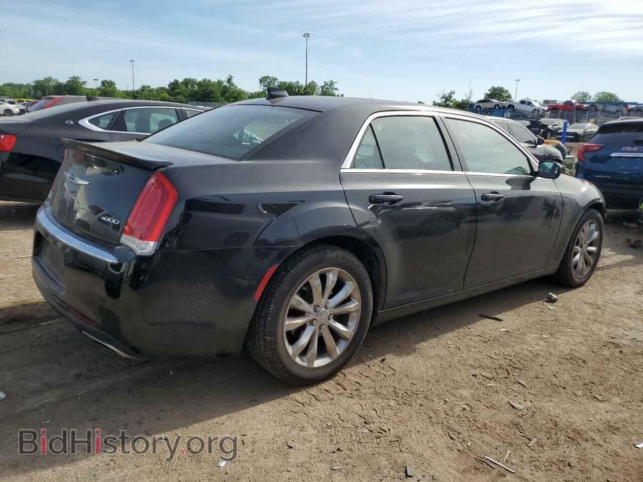 2016 CHRYSLER 300 - VIN: 2C3CCARG8GH278438 - Фото 3