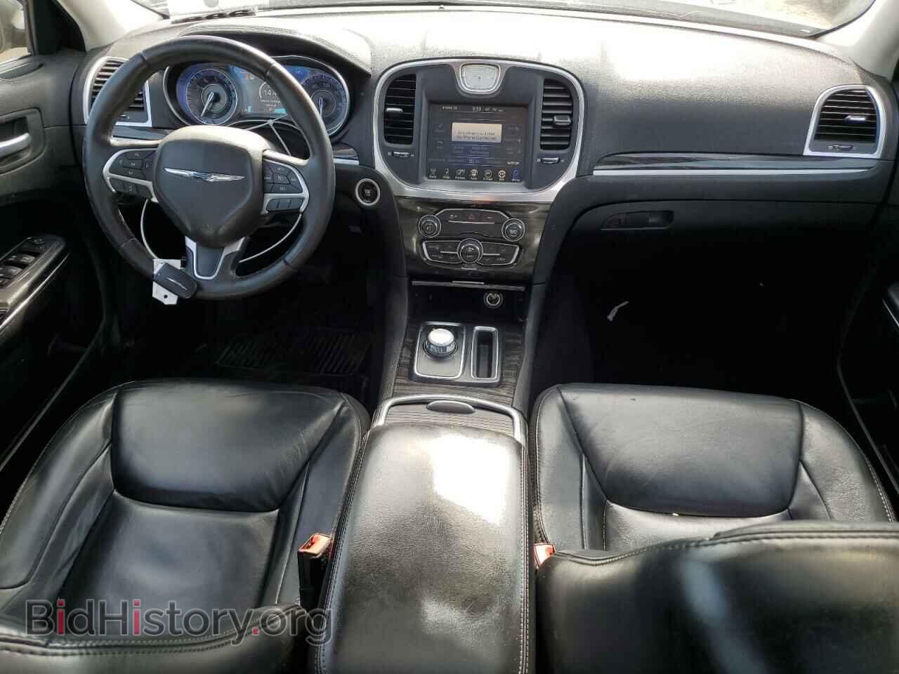 2016 CHRYSLER 300 - VIN: 2C3CCARG8GH278438 - Фото 8