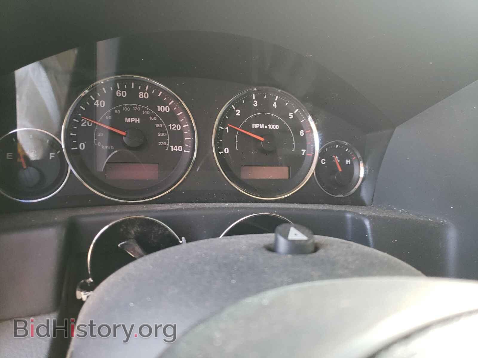 2007 JEEP COMMANDER - VIN: 1J8HG48P57C592018 - Фото 8