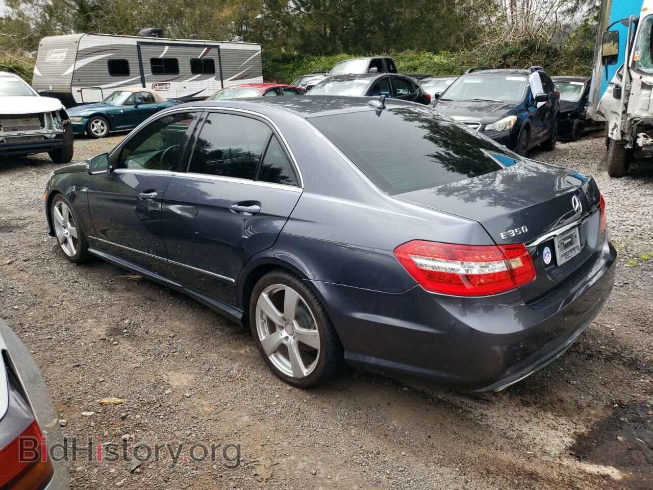 2011 MERCEDES-BENZ E-CLASS - VIN: WDDHF5GB3BA477112 - Фото 2