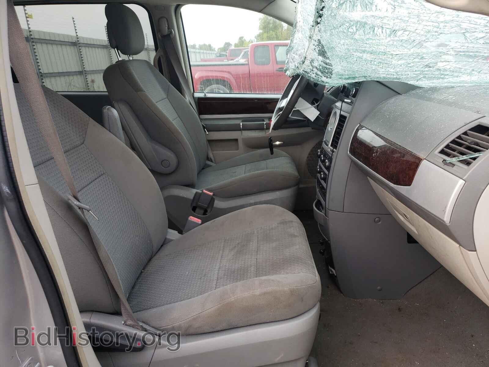 2010 CHRYSLER MINIVAN - VIN: 2A4RR5D11AR478779 - Фото 5