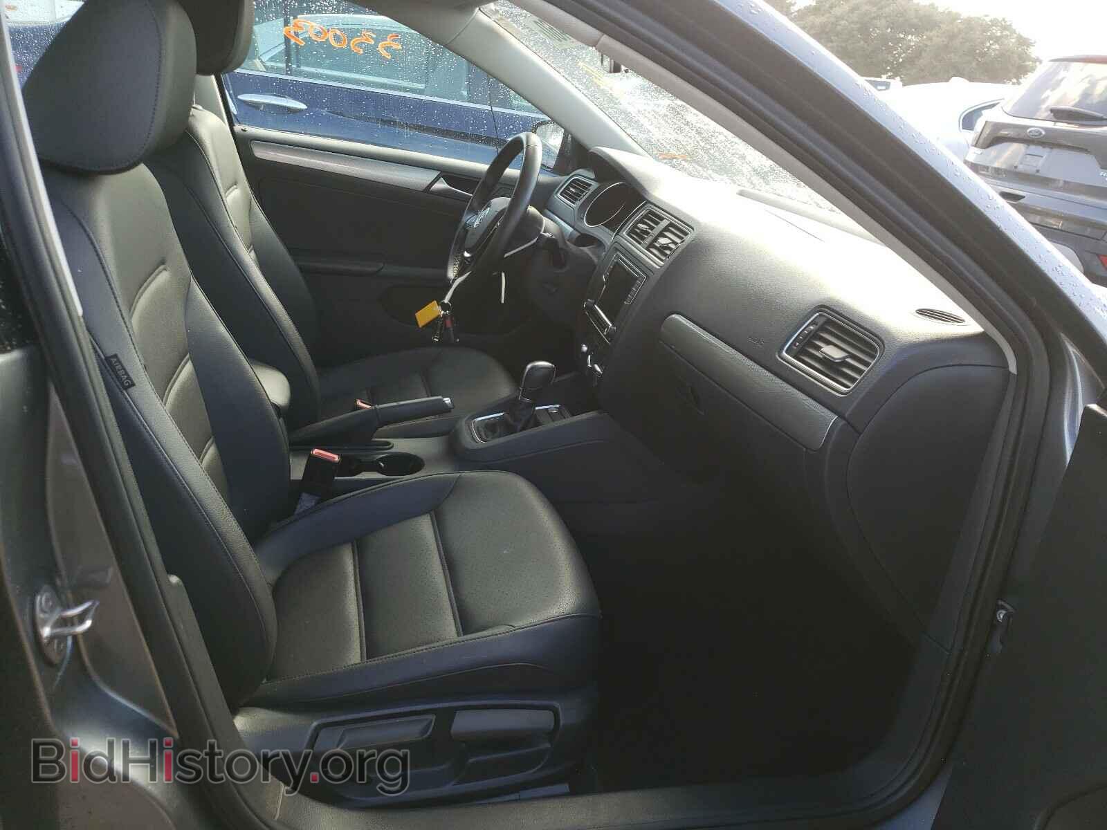 2017 VOLKSWAGEN JETTA - VIN: 3VWDB7AJ9HM238317 - Photo 5