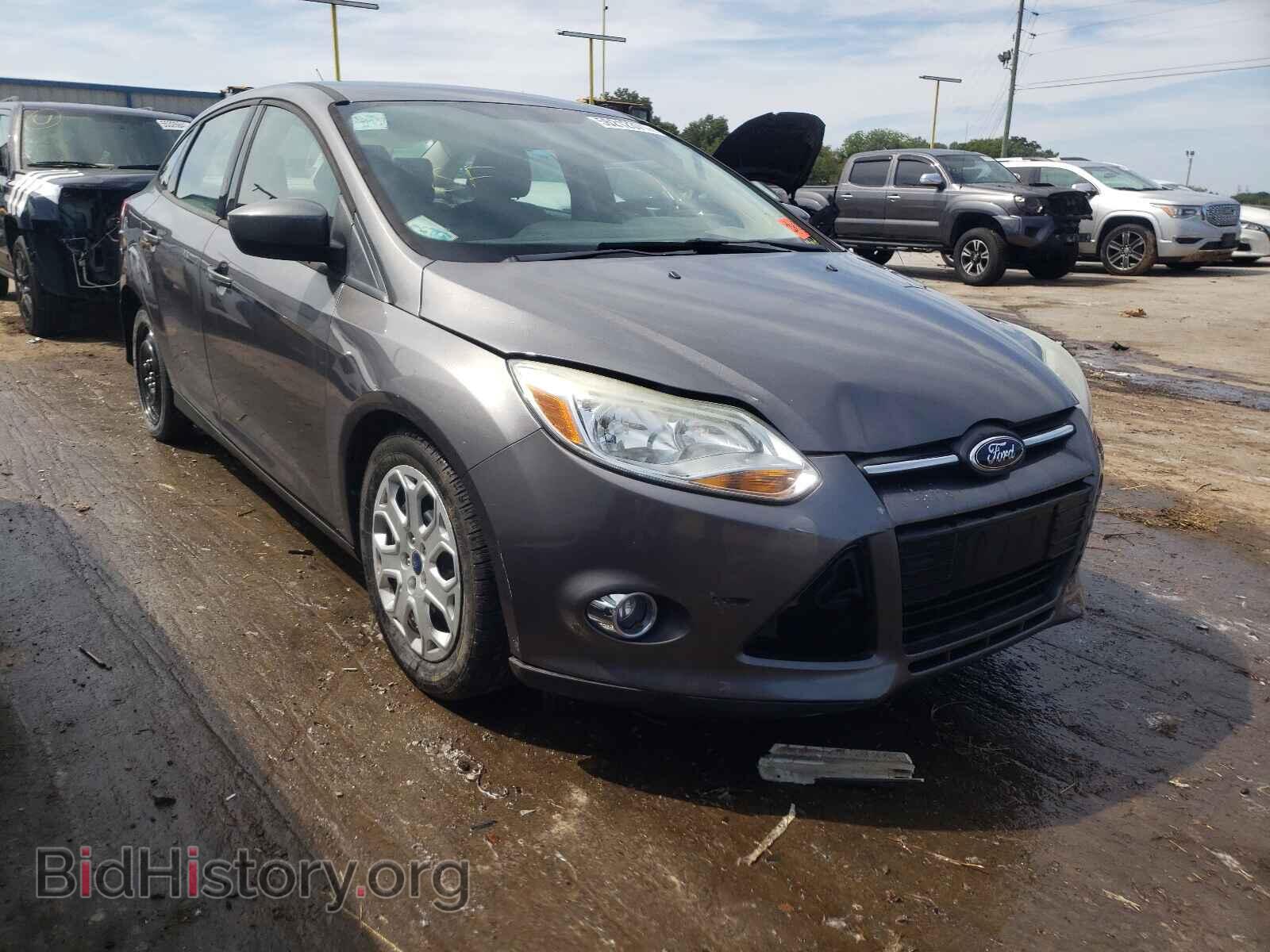 Photo 1FAHP3F28CL456233 - FORD FOCUS 2012