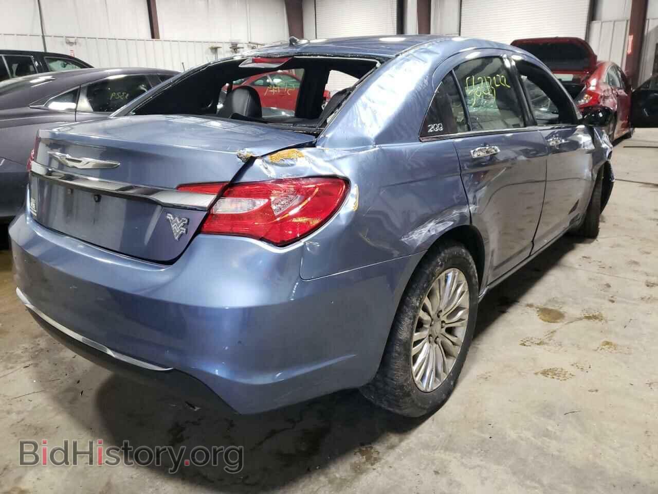 2011 CHRYSLER 200 - VIN: 1C3BC2FG1BN610726 - Фото 4