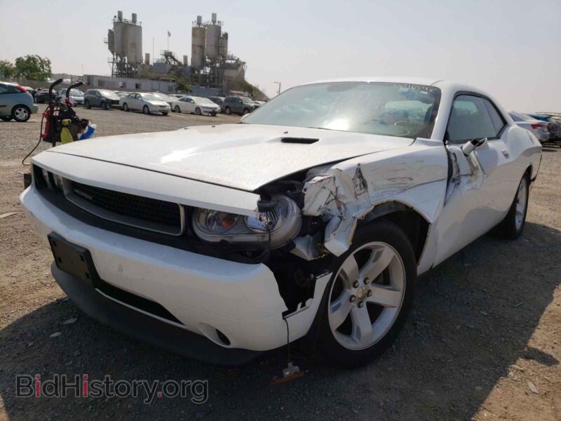 2012 Dodge CHALLENGER (VIN 2C3CDYAGXCH101109) — photo 2 of 10