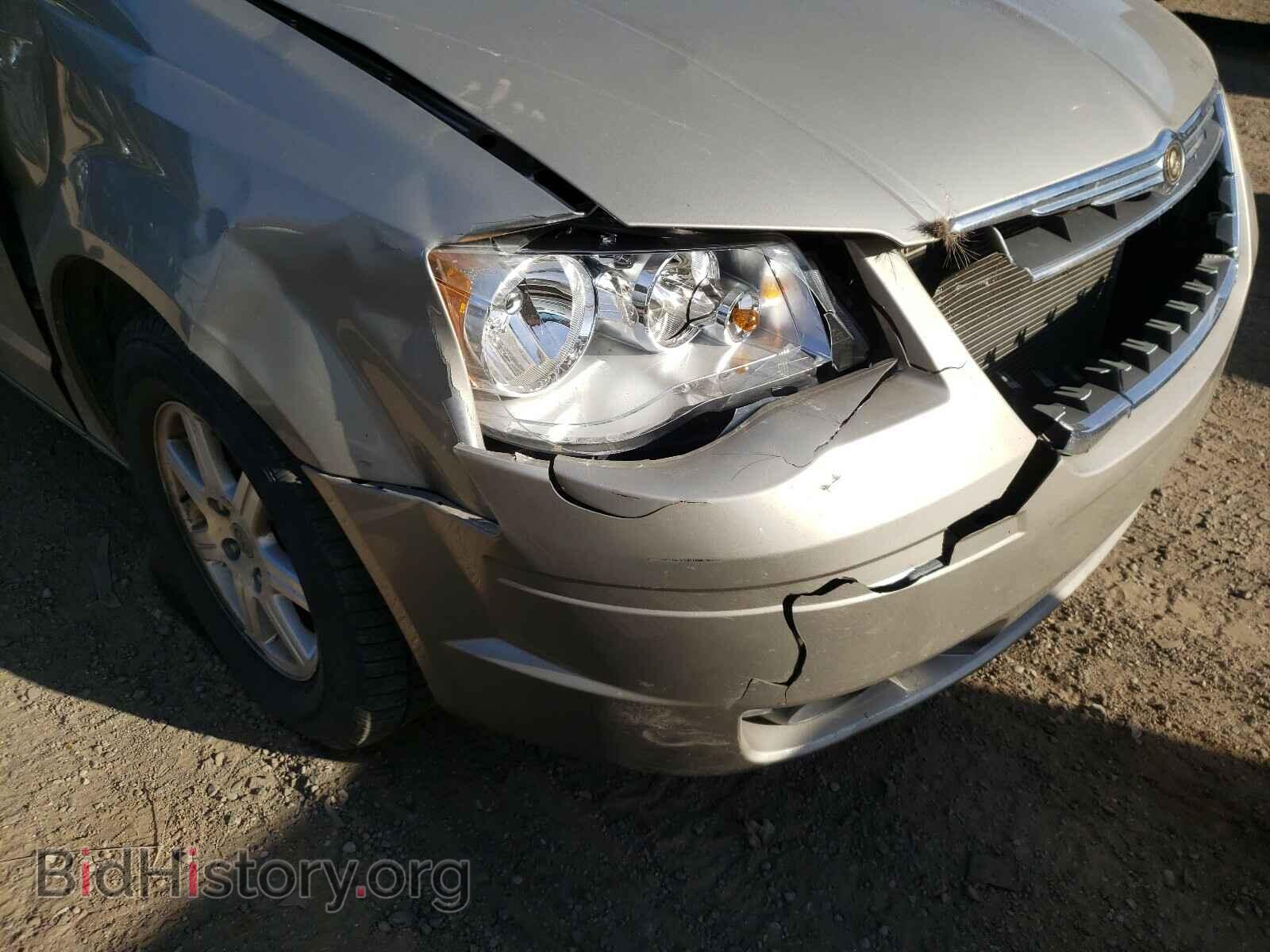 2008 CHRYSLER MINIVAN - VIN: 2A8HR54P08R697029 - Фото 9