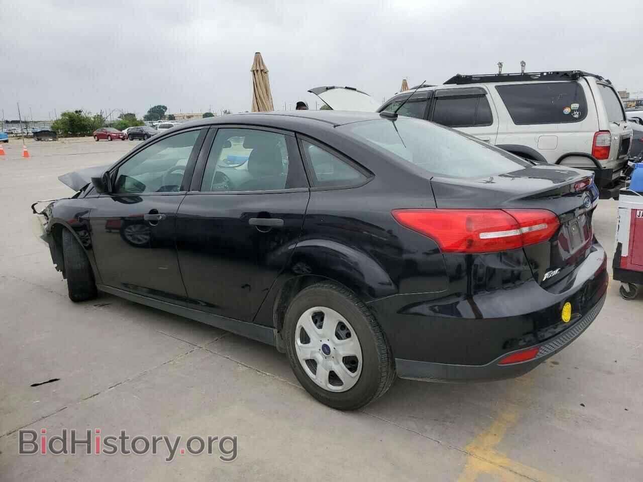 2017 FORD FOCUS - VIN: 1FADP3E21HL200877 - Photo 2