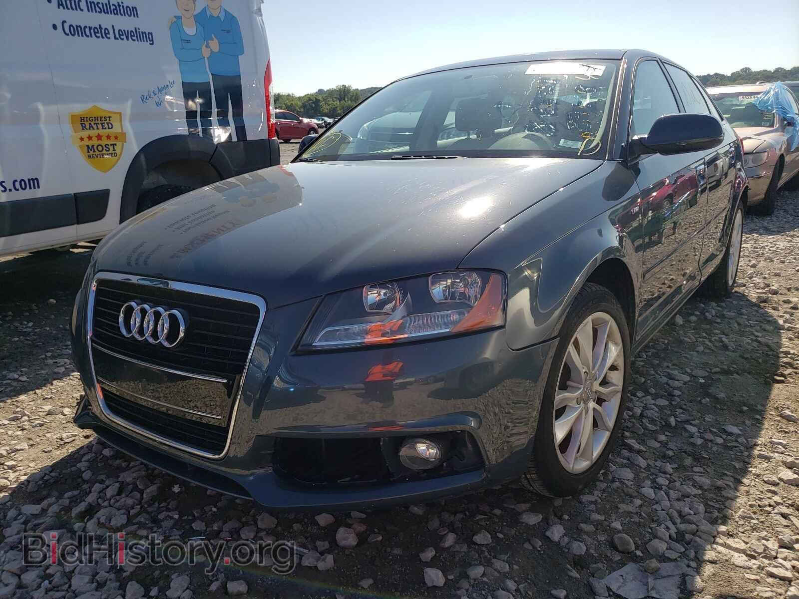 2011 AUDI A3 - VIN: WAUBFAFM3BA021734 - Фото 2