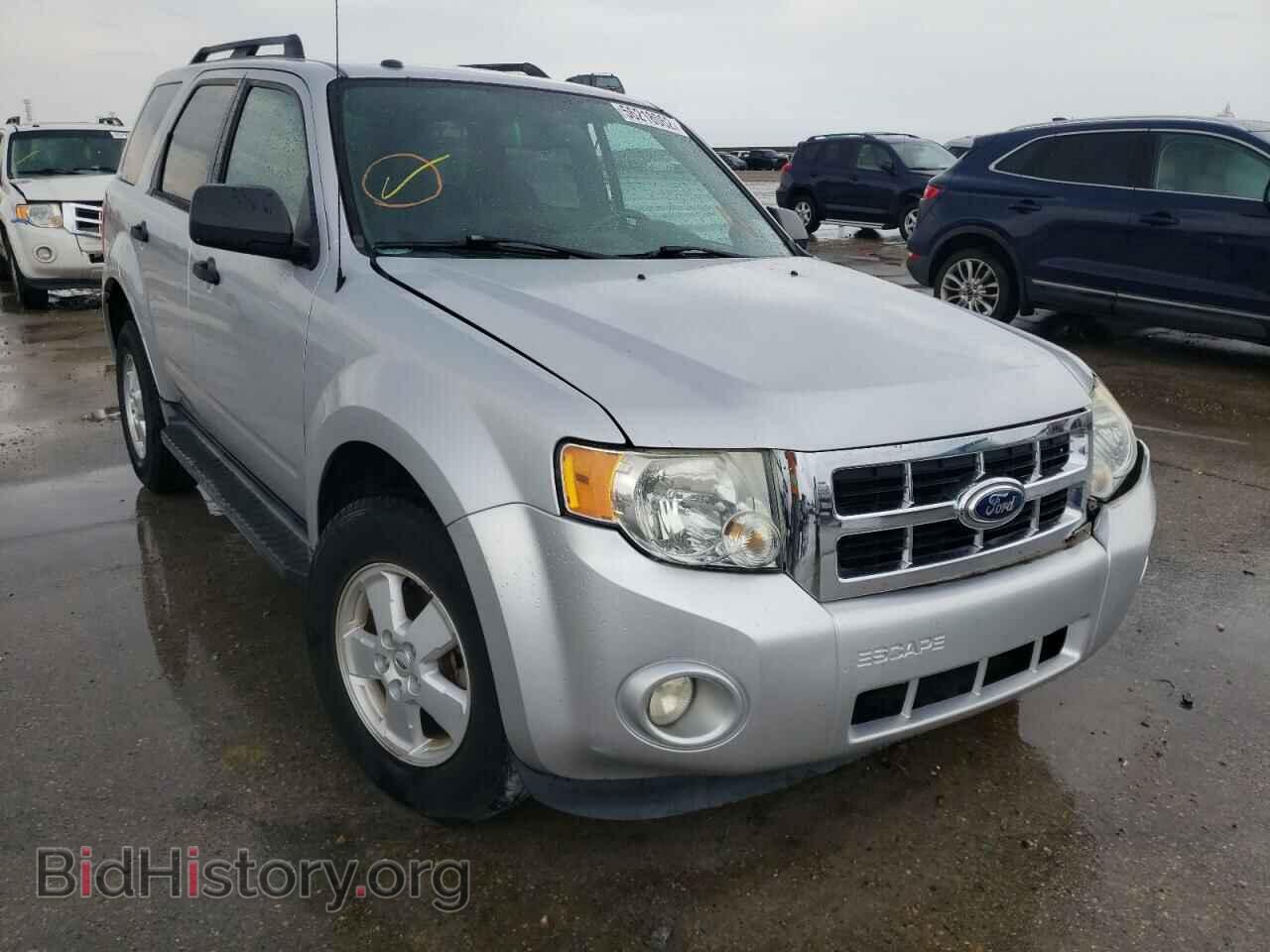 Фотография 1FMCU0DG1BKB51148 - FORD ESCAPE 2011