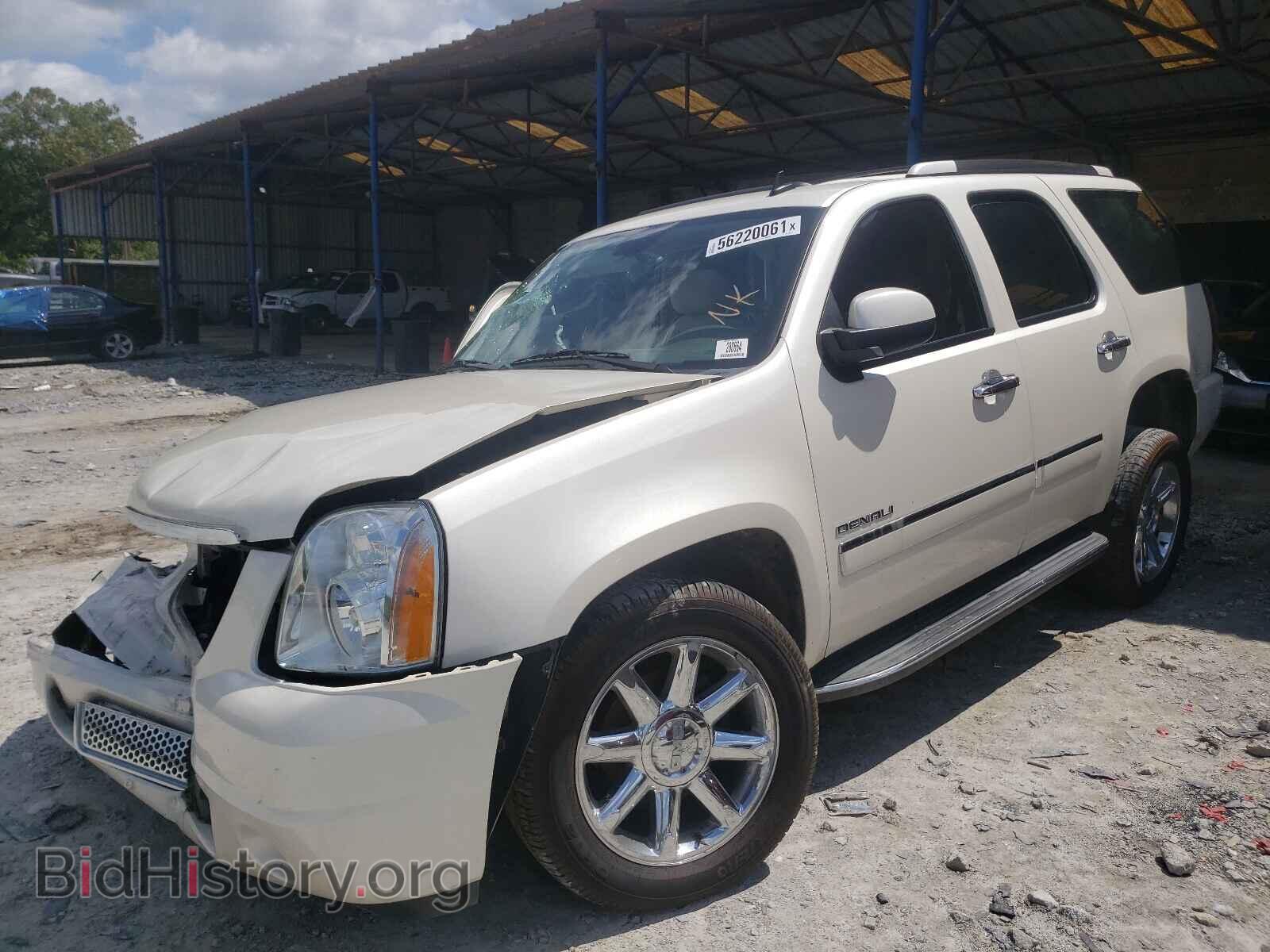 2013 GMC YUKON - VIN: 1GKS1EEFXDR342321 - Фото 2