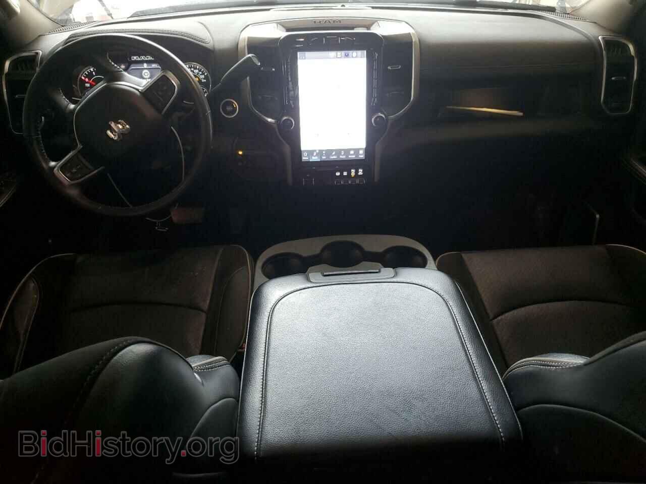 2023 DODGE All Models - VIN: 3C6UR5FL2PG632162 - Фото 8