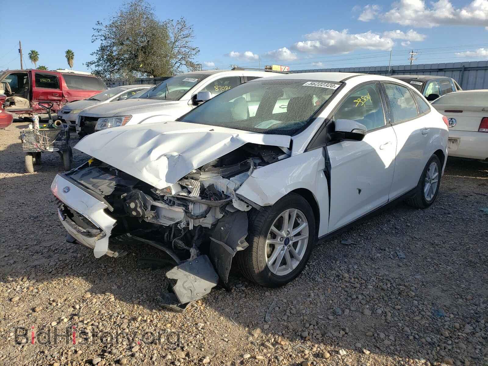 2016 FORD FOCUS - VIN: 1FADP3F2XGL352881 - Photo 2