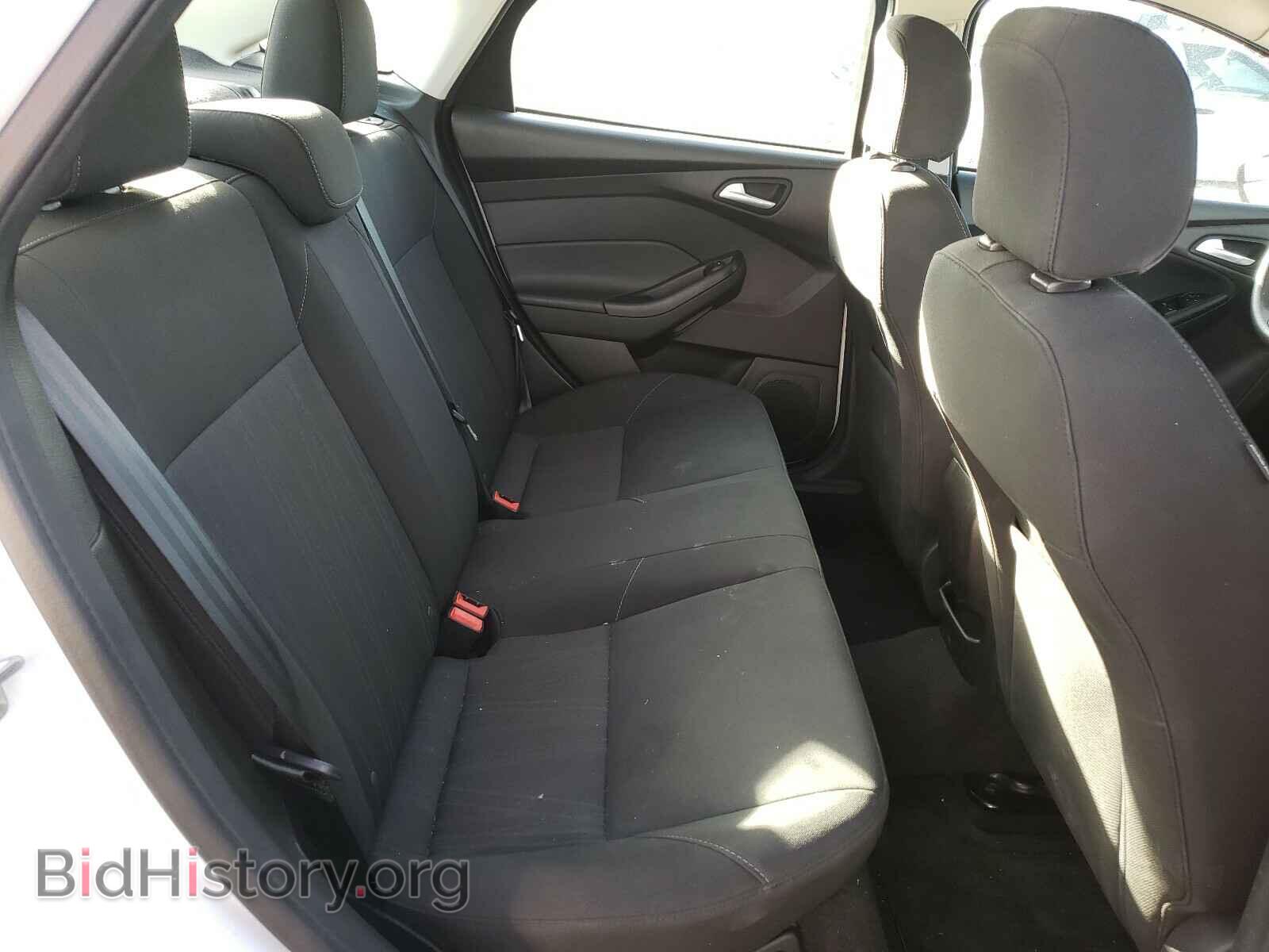 2016 FORD FOCUS - VIN: 1FADP3F2XGL352881 - Photo 6