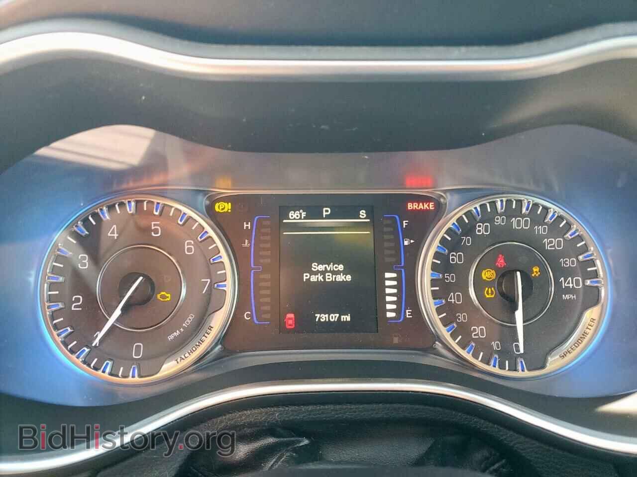 2015 CHRYSLER 200 - VIN: 1C3CCCAB9FN710049 - Фото 9