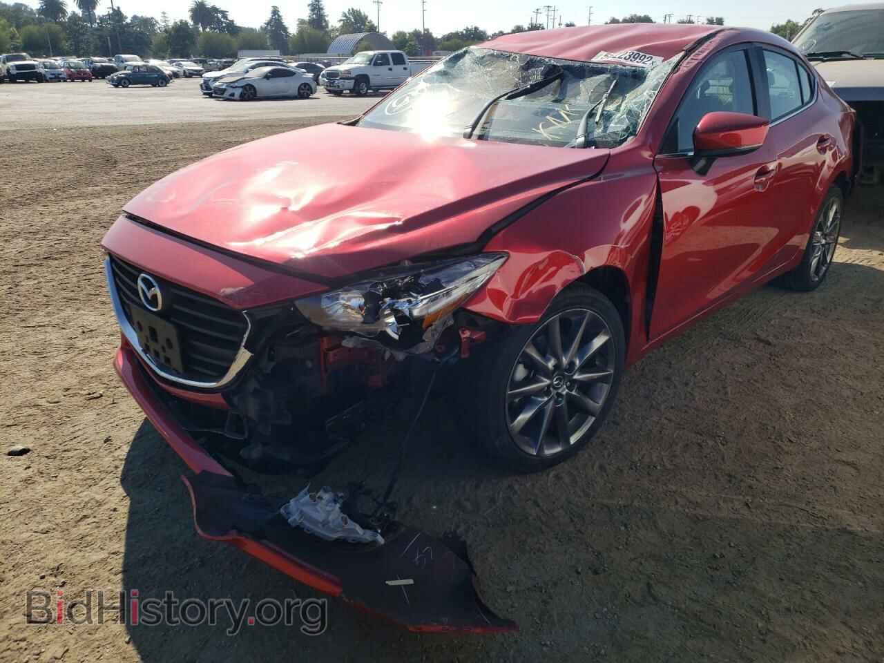2018 MAZDA 3 - VIN: 3MZBN1V38JM167432 - Фото 2