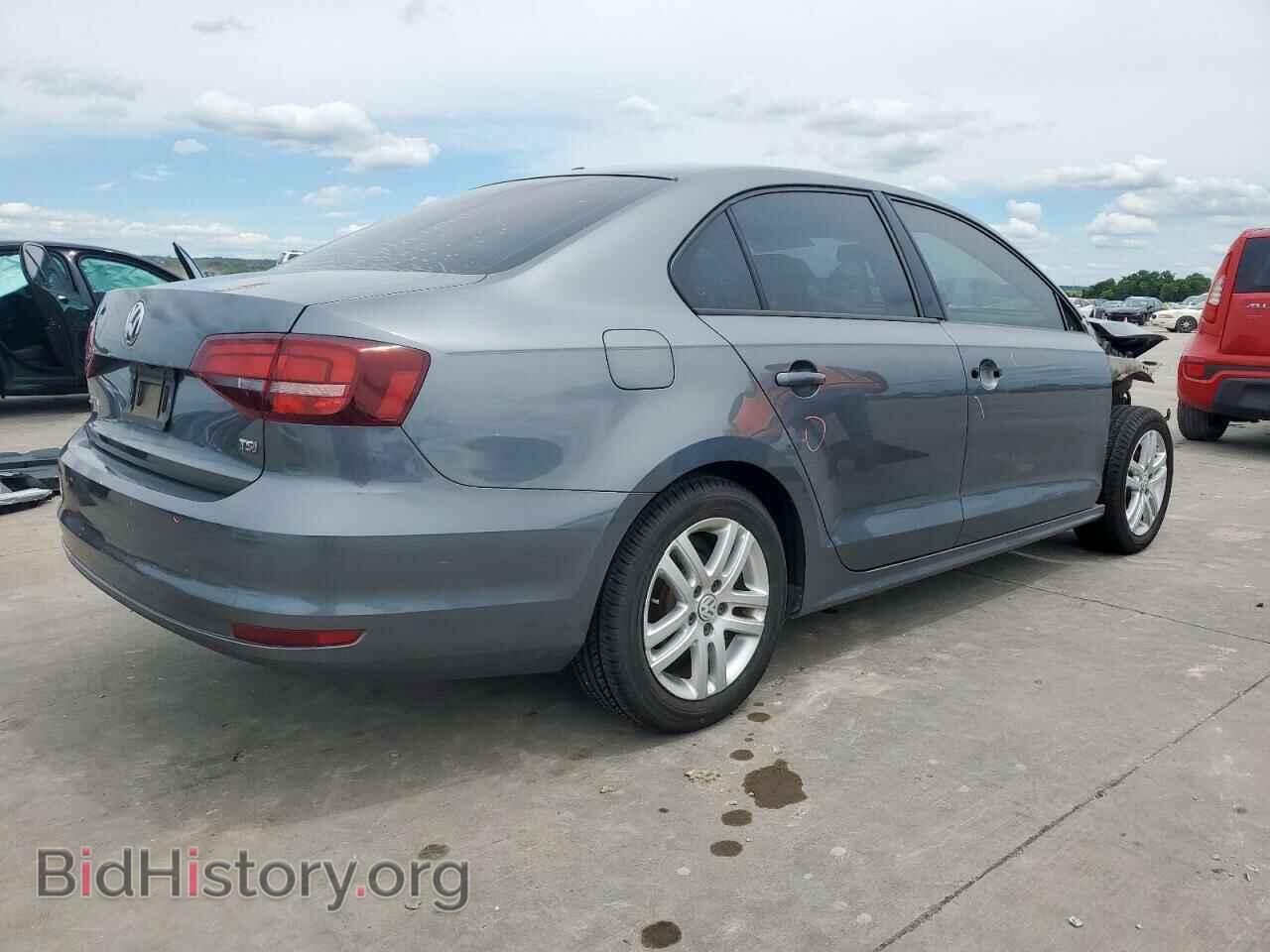 2018 VOLKSWAGEN JETTA - VIN: 3VW2B7AJXJM233320 - Фото 3