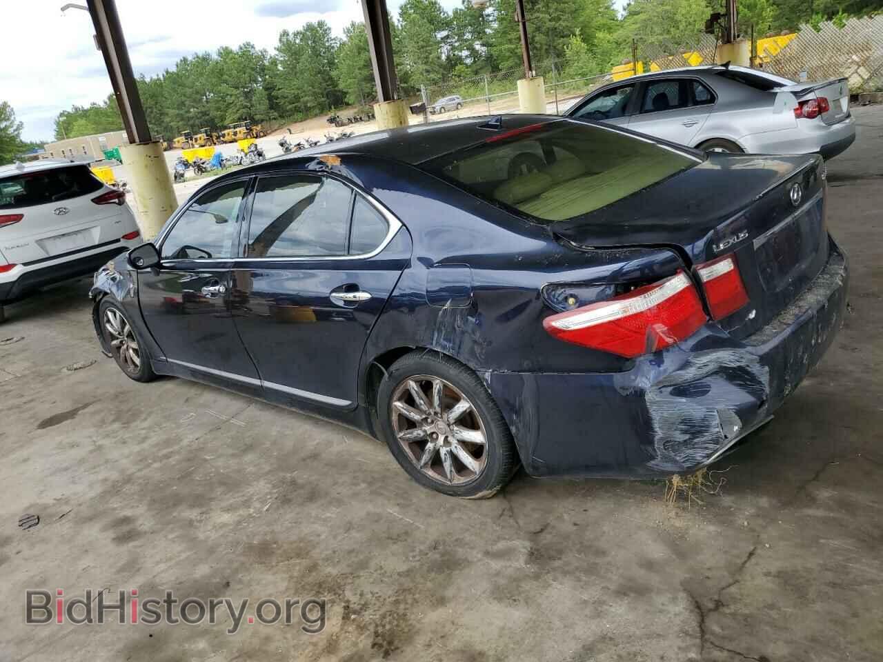 2007 LEXUS LS460 - VIN: JTHGL46F375010820 - Фото 2
