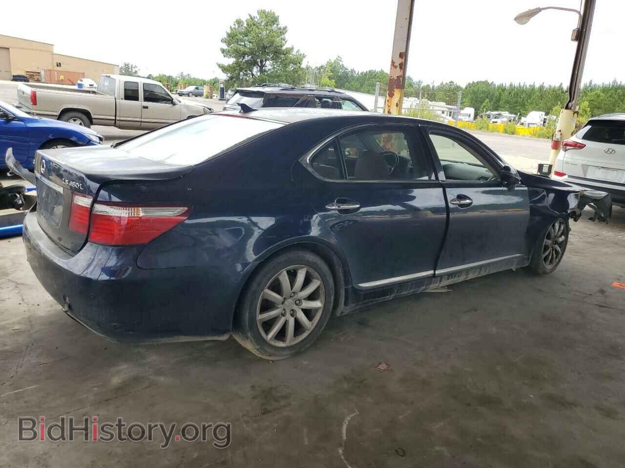 2007 LEXUS LS460 - VIN: JTHGL46F375010820 - Фото 3
