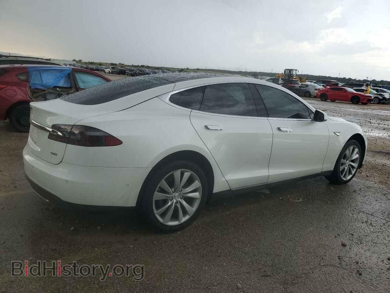 2015 TESLA MODEL S - VIN: 5YJSA1V2XFF098423 - Фото 3