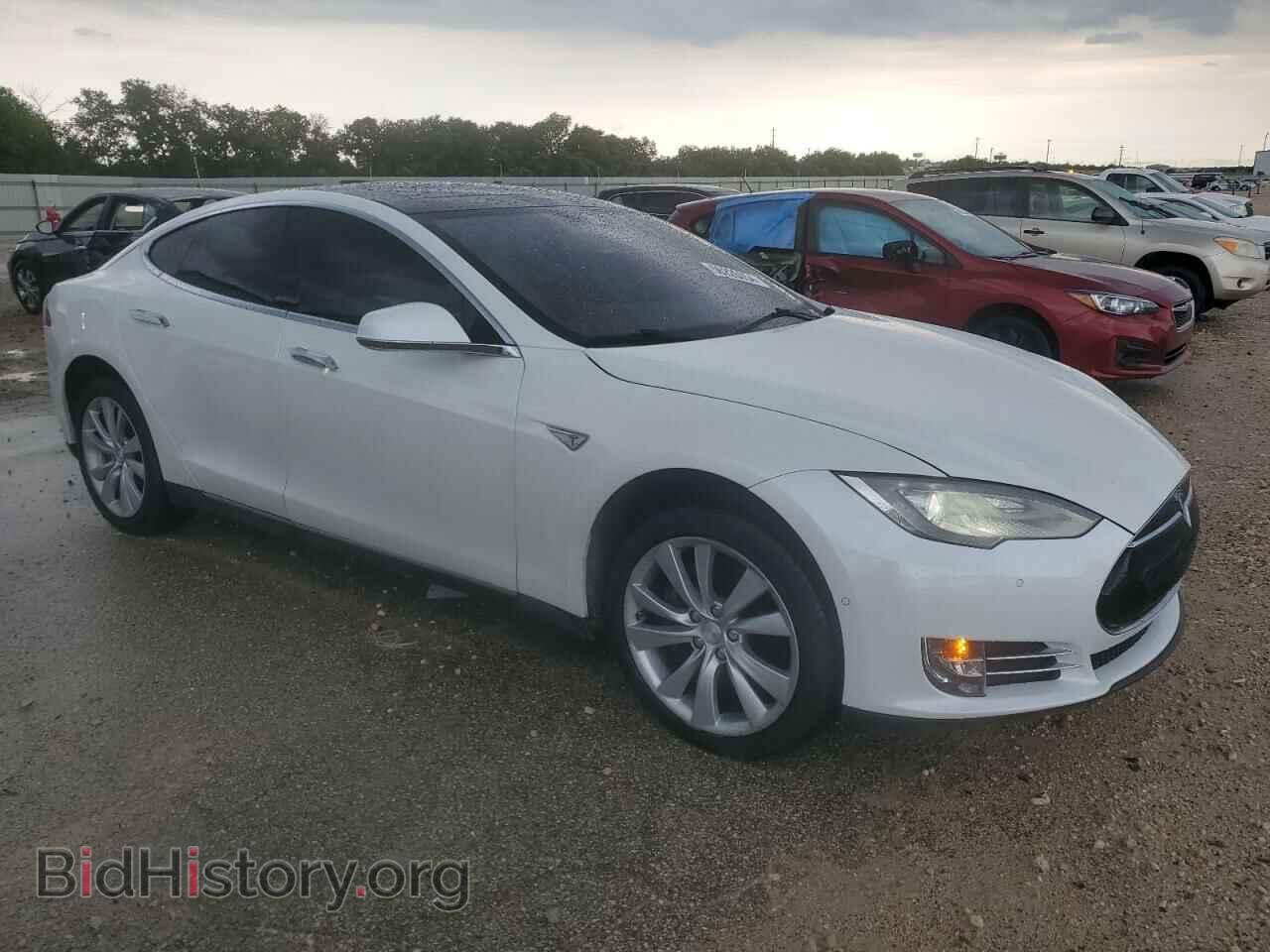 2015 TESLA MODEL S - VIN: 5YJSA1V2XFF098423 - Фото 4
