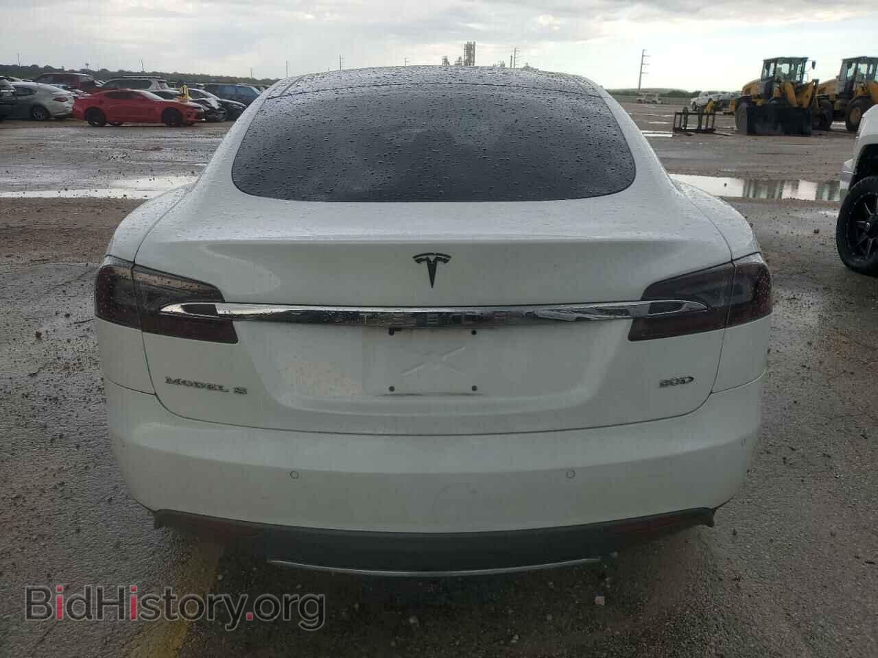 2015 TESLA MODEL S - VIN: 5YJSA1V2XFF098423 - Фото 6