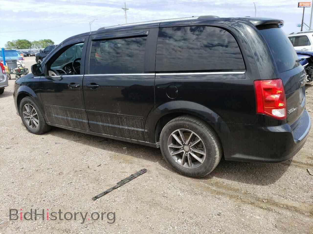 2017 DODGE CARAVAN - VIN: 2C4RDGCG8HR746162 - Фото 2