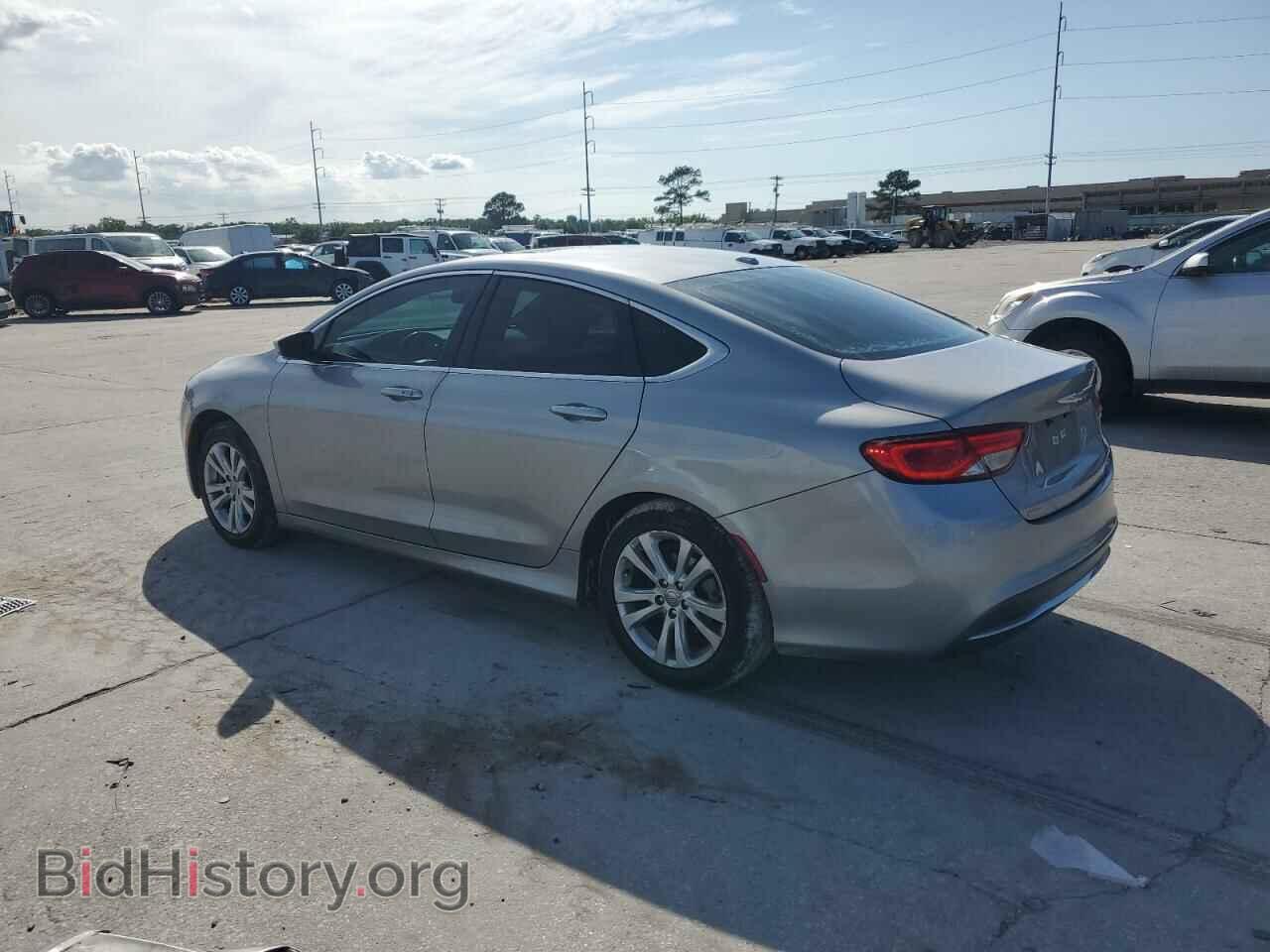 2015 CHRYSLER 200 - VIN: 1C3CCCAB4FN632568 - Фото 2