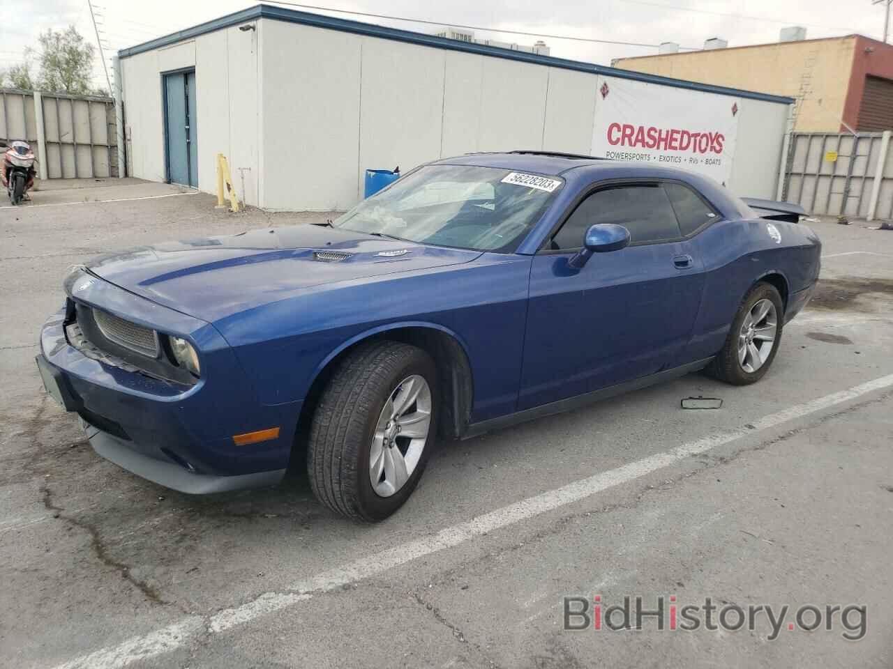 Photo 2B3LJ44V89H618667 - DODGE CHALLENGER 2009