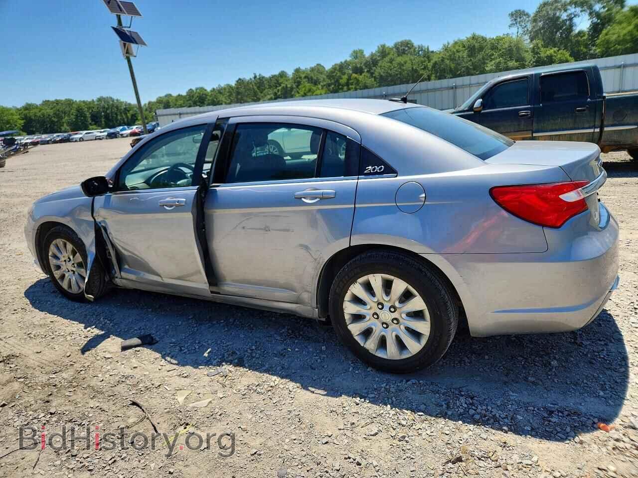 2013 CHRYSLER 200 - VIN: 1C3CCBAB1DN736412 - Фото 2